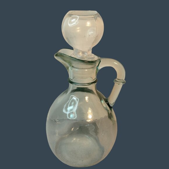 Vintage Clear Glass Oil  Vinegar Cruet Handle  Stopper Canadian Glass - Picture 1 of 11